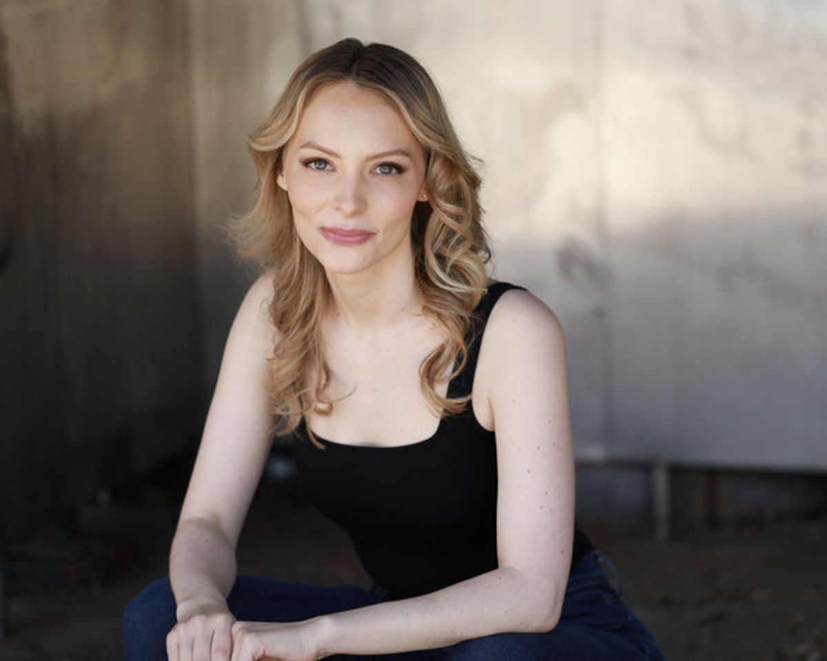 Johna Miller Headshot
