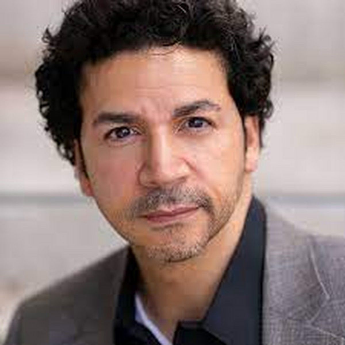 Julio Agustín Headshot