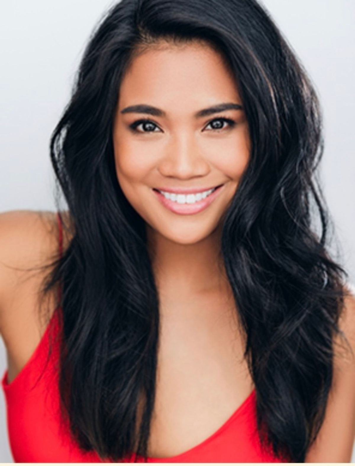 Shea Renne Headshot