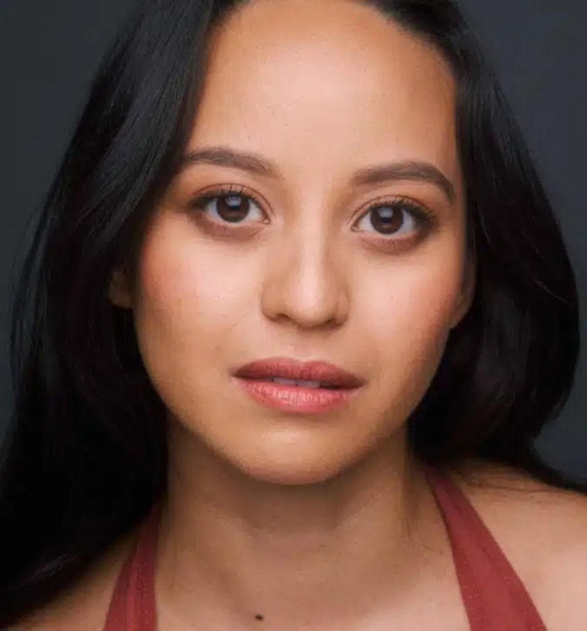 Chloe Nadon-Enriquez Headshot