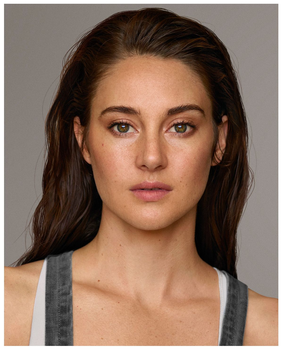 Shailene Woodley Headshot