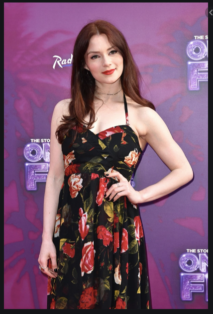 Christina Bennington Photo