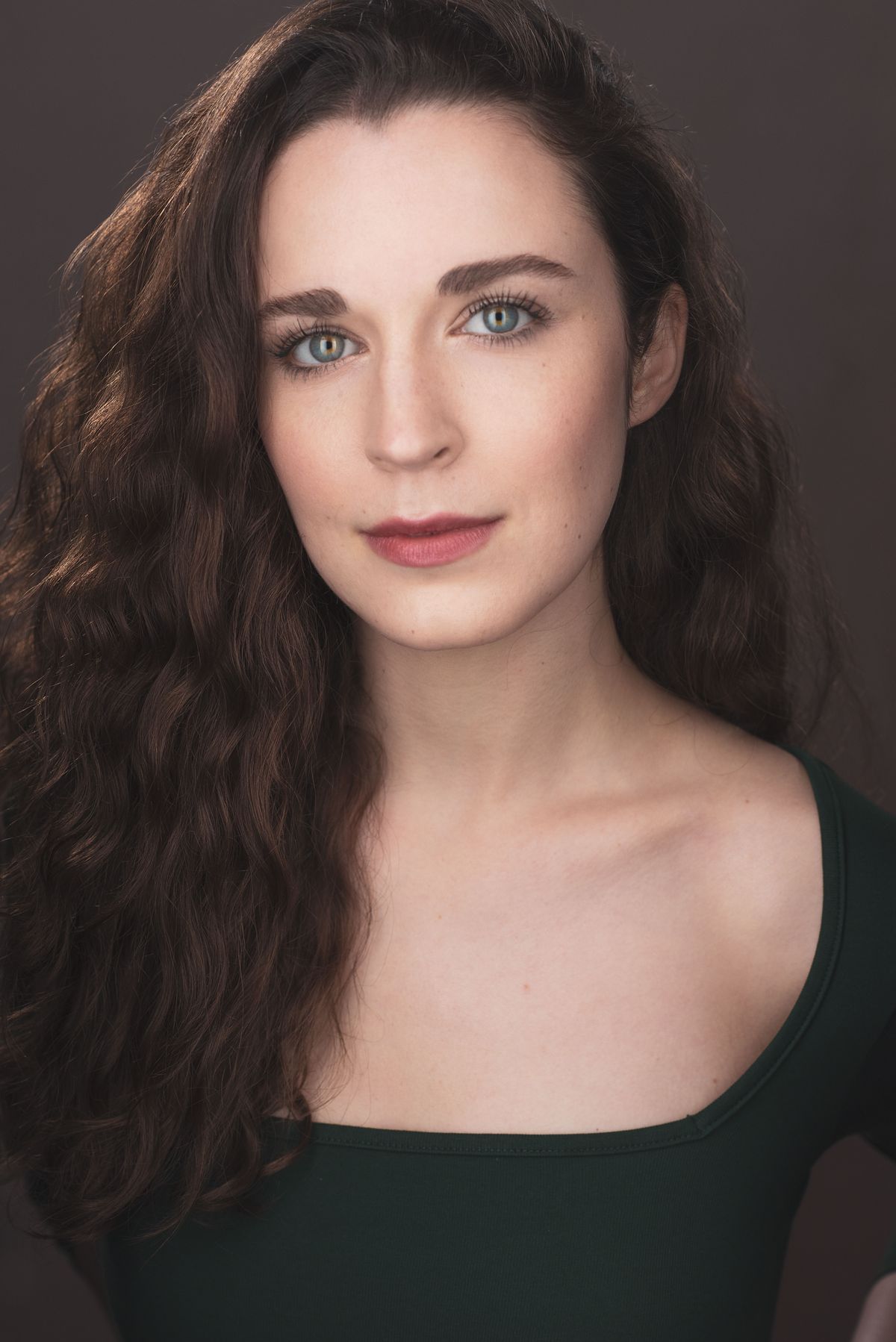 Fiona Robberson Headshot