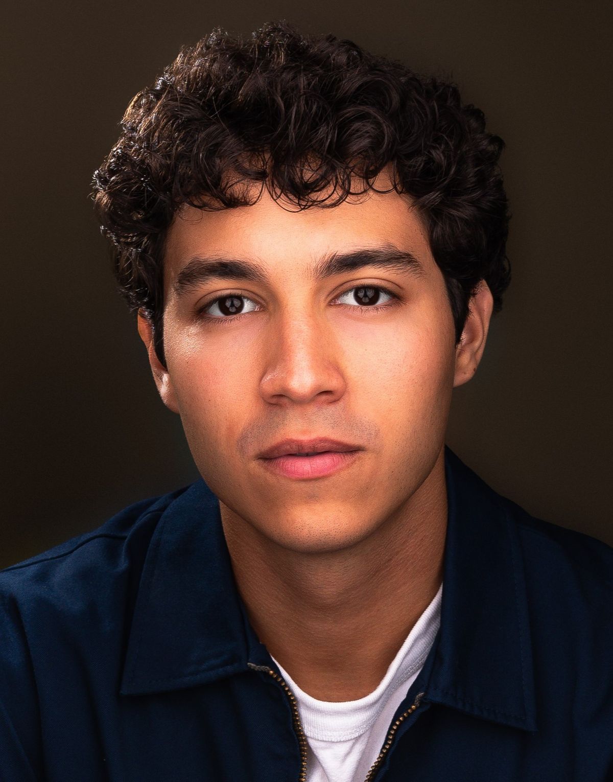 Benji Santiago Headshot