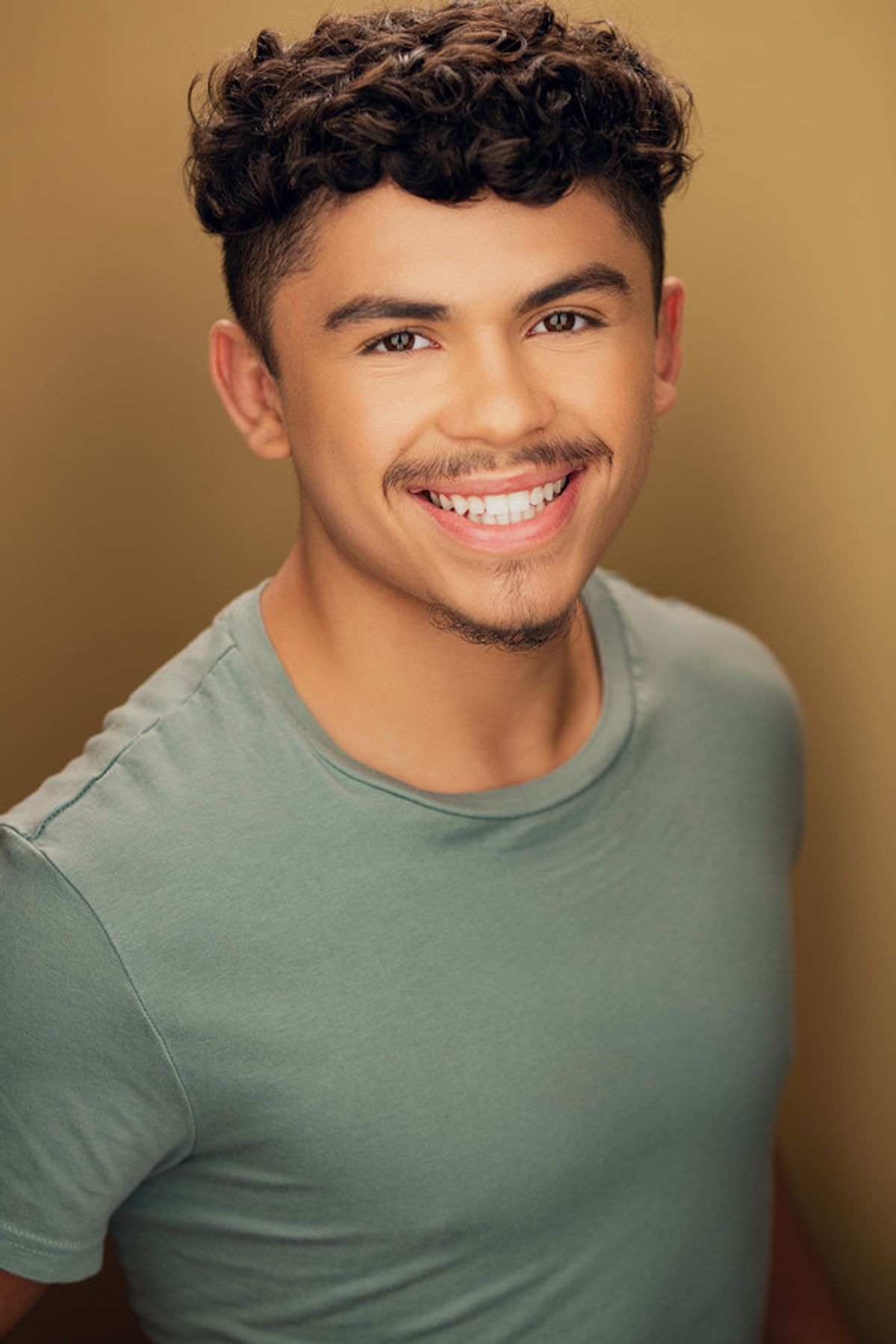 Cristian Cristian Rodriguez Headshot