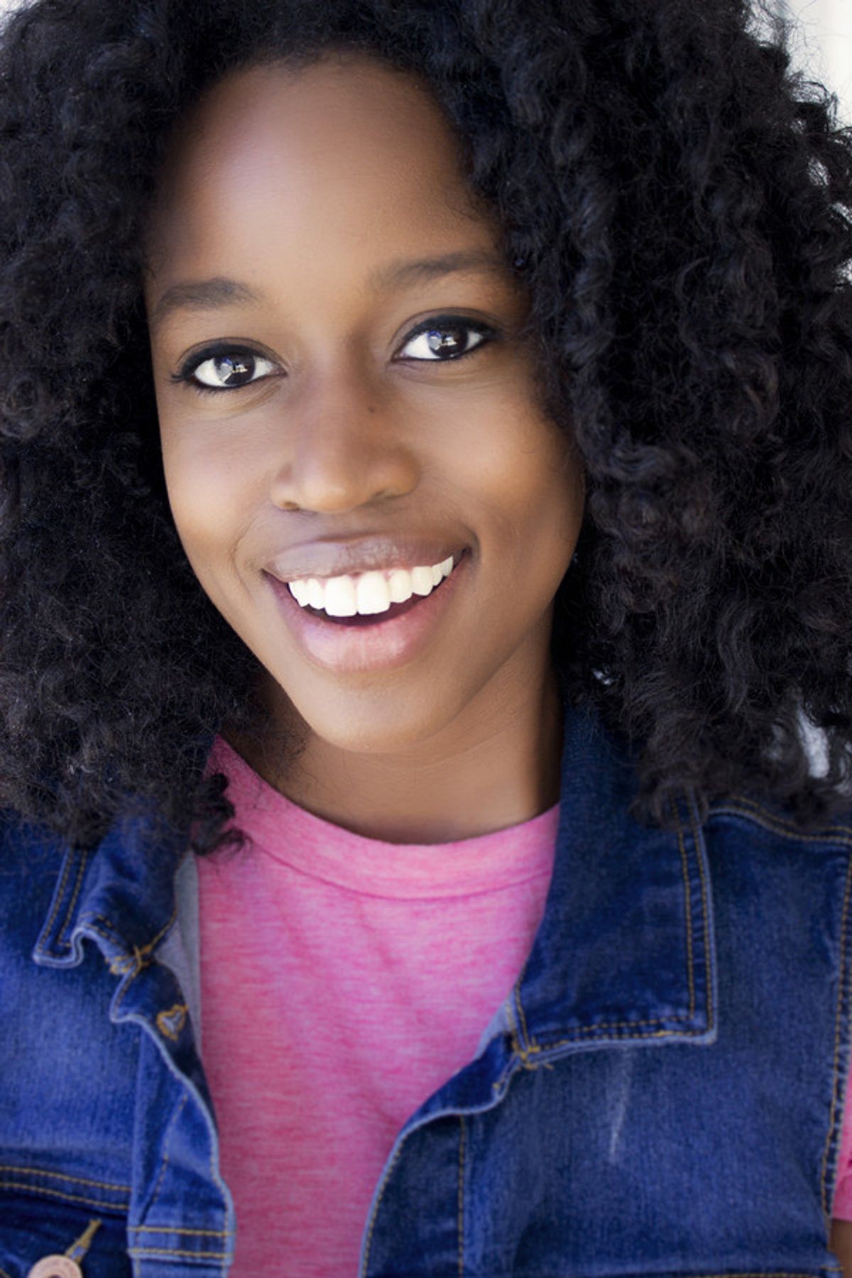 Andréa Agosto Headshot