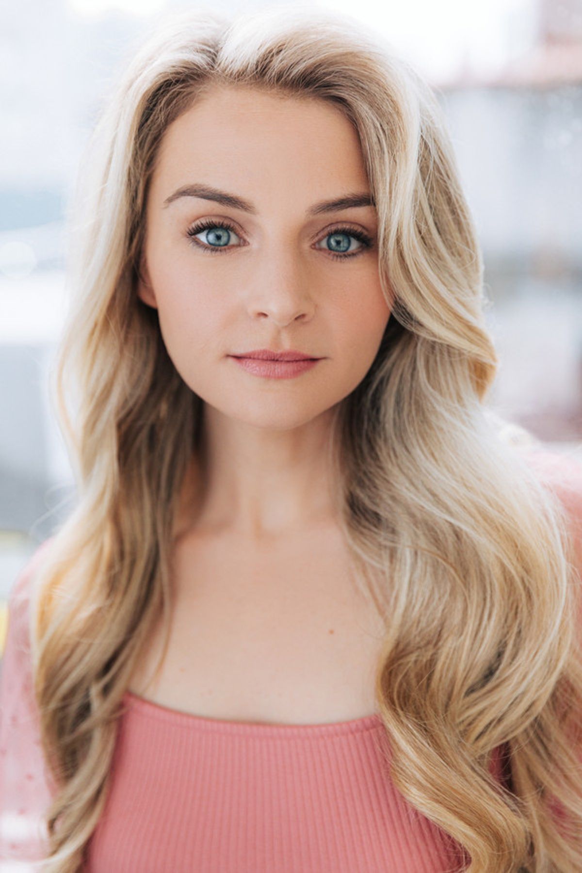 Jennafer Newberry Headshot