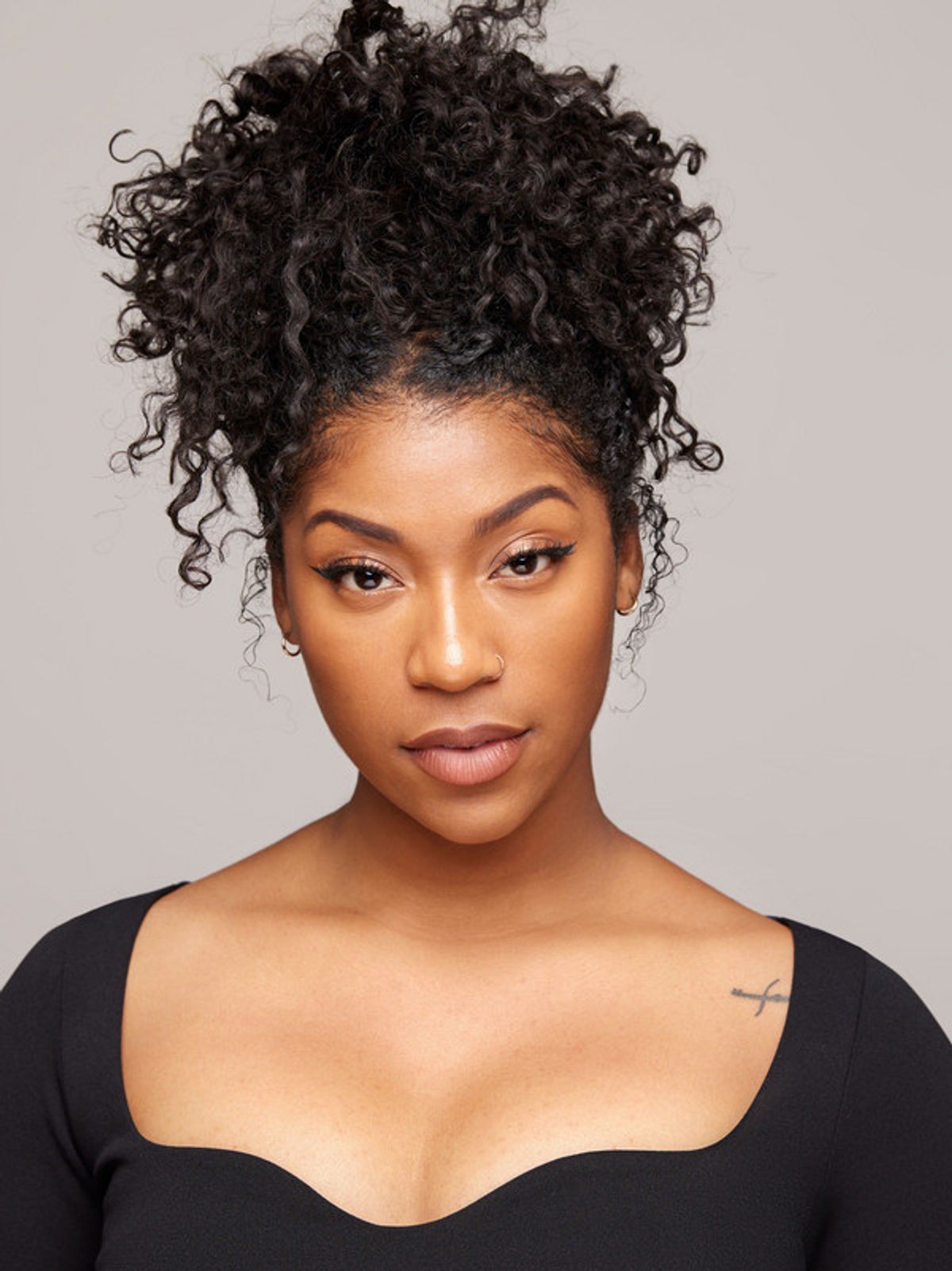 Quiana Onrae'l Holmes Headshot