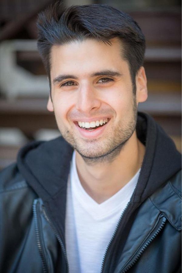 Amir Razavi Photo