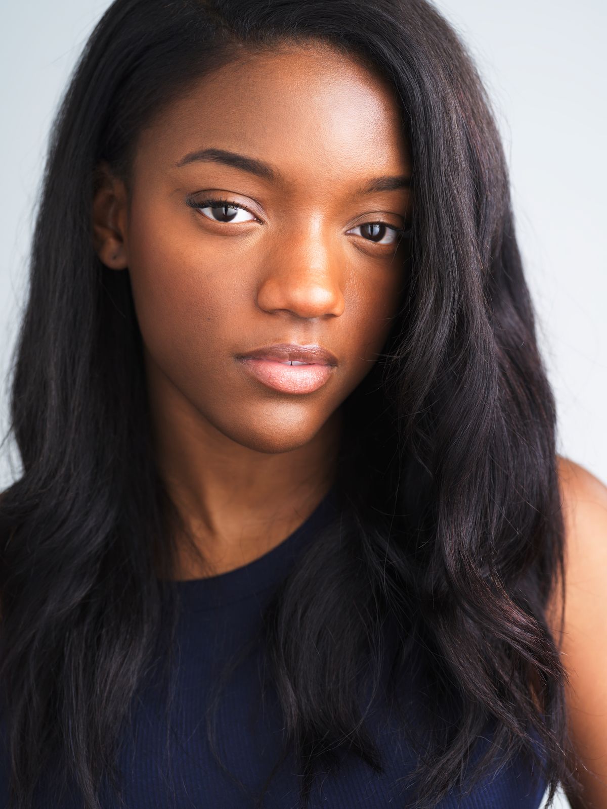Shian Tomlinson Headshot