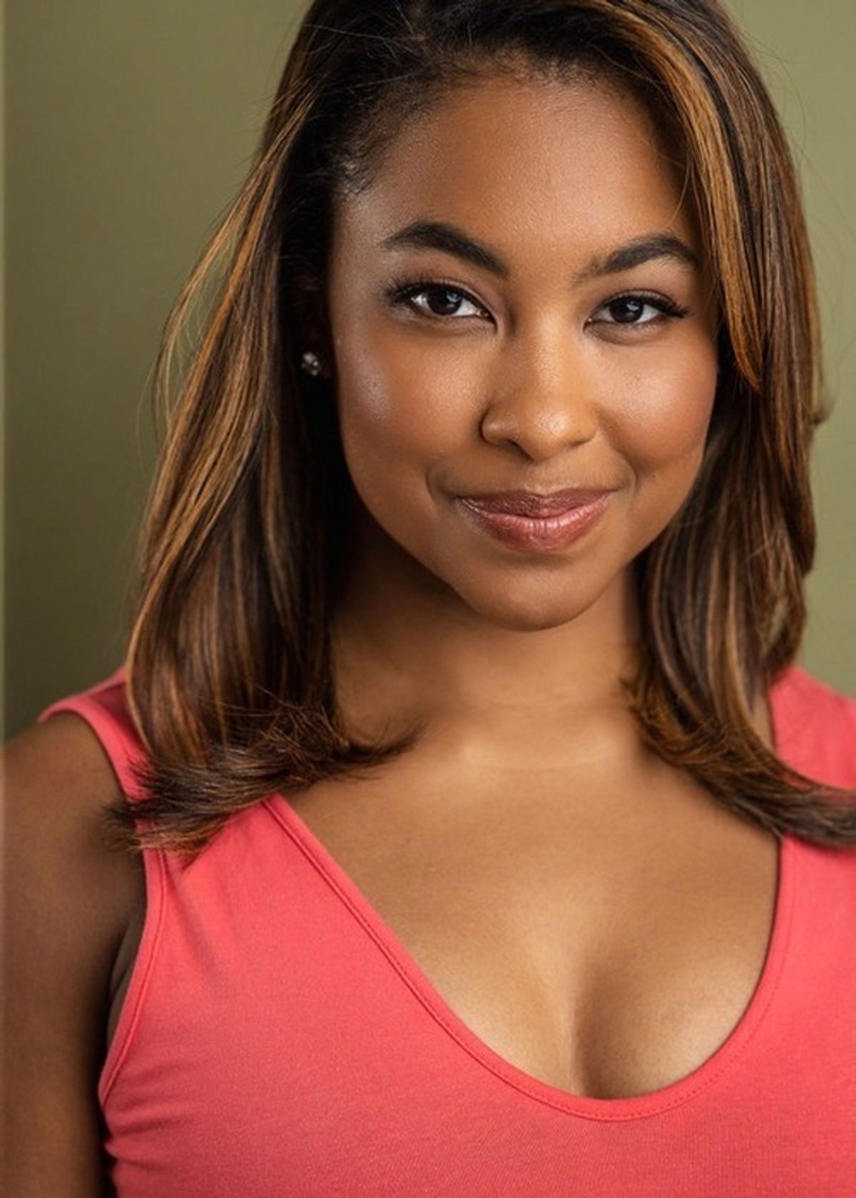 Stephanie De Jesus Headshot