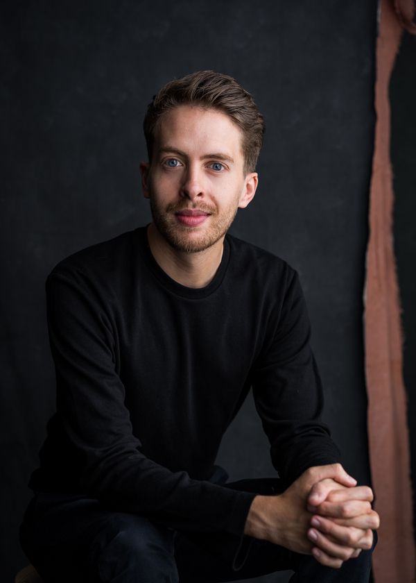 Christopher Hewitt Photo