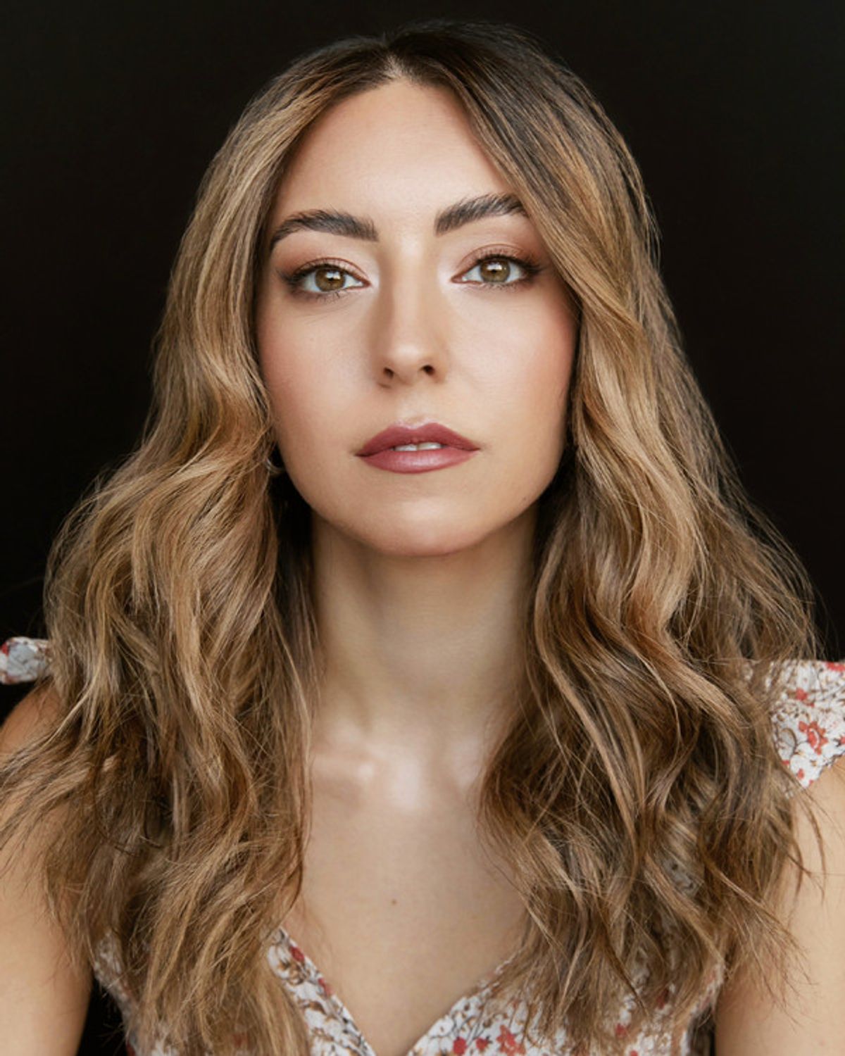 Kira Leiva Headshot