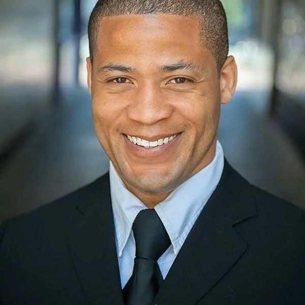 Clinton Faulkner Photo