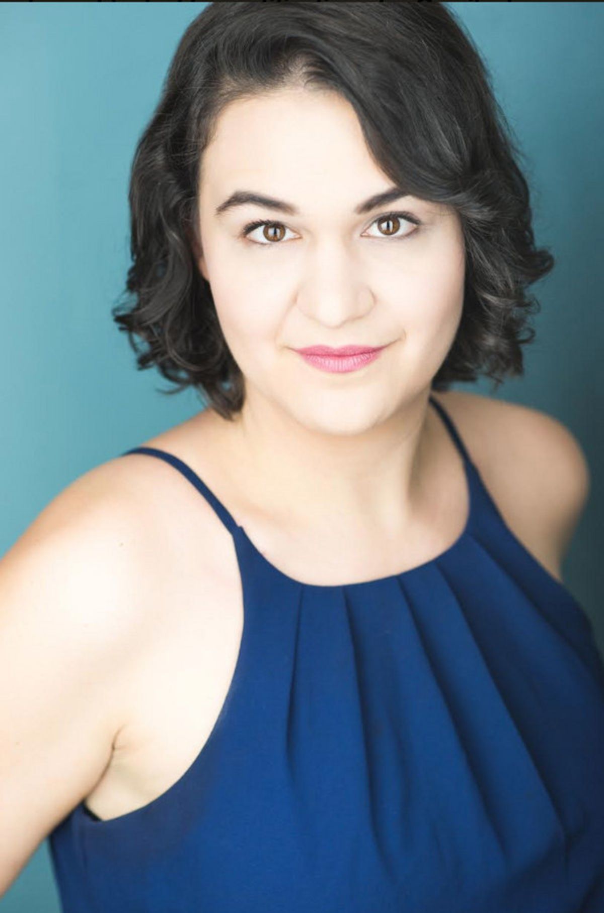 Rachel Leighson Headshot