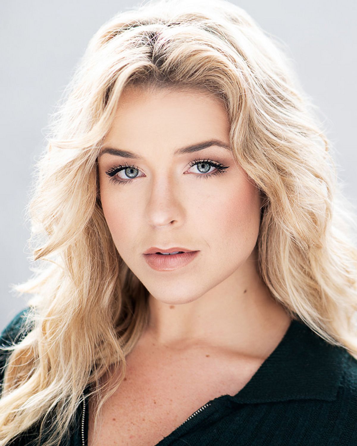 Bailey Blaise Headshot