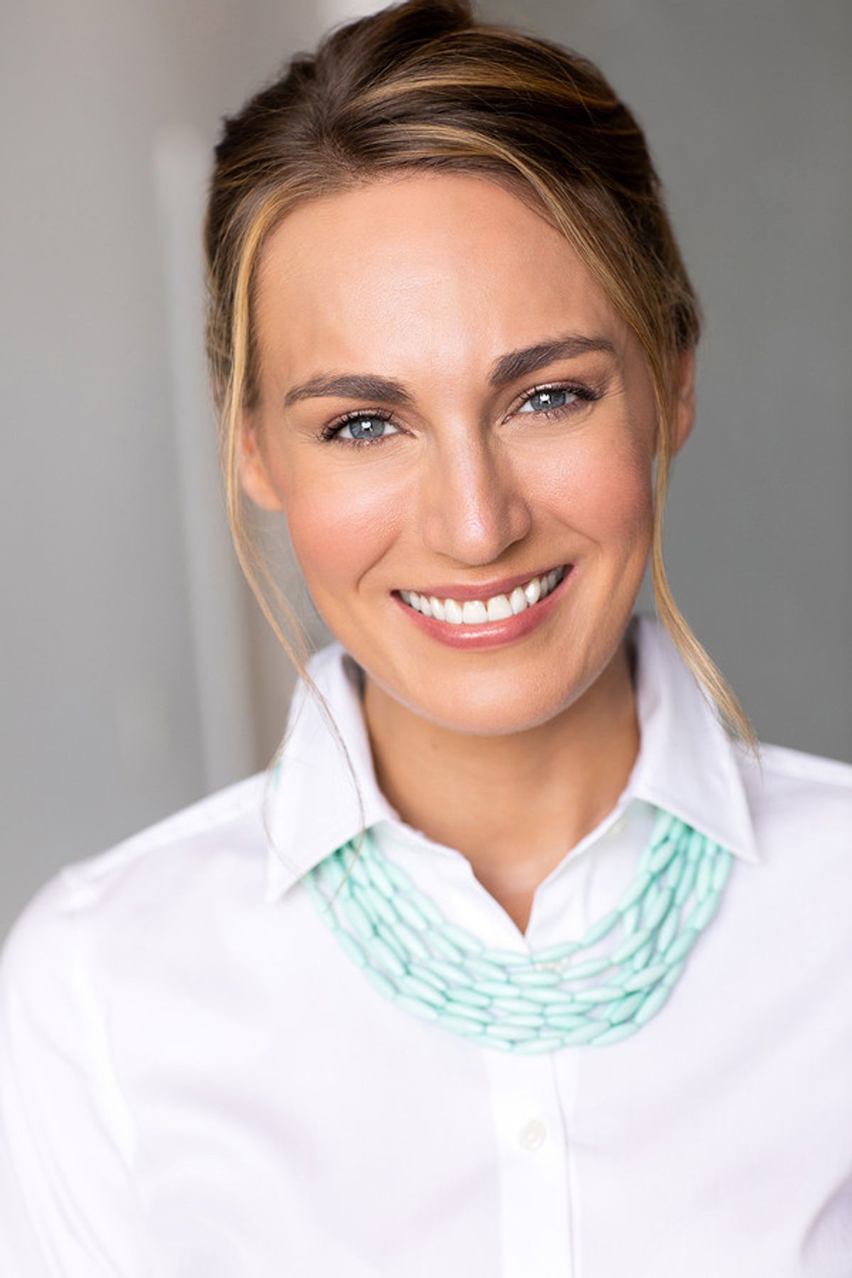 Sara Mountjoy-Pepka Headshot