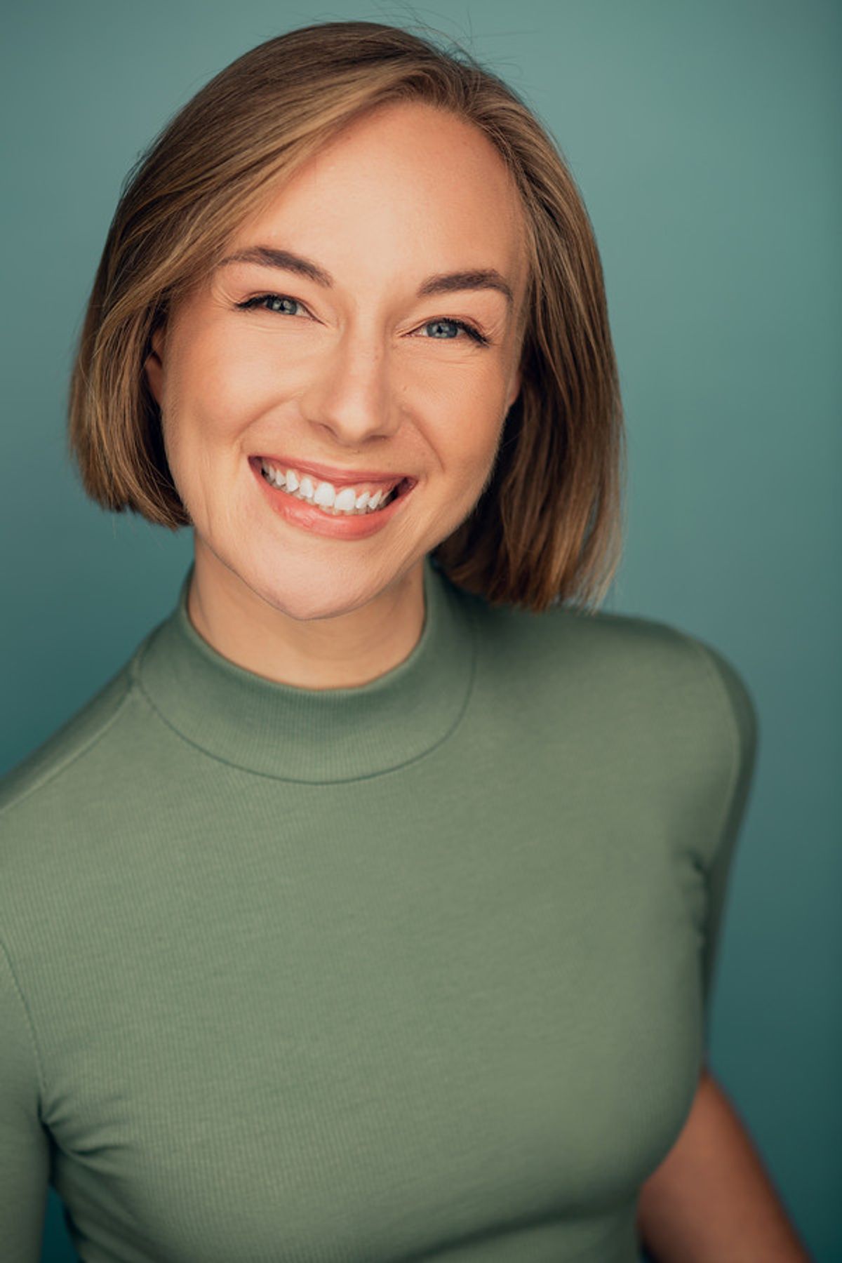 Bridget Carrow Headshot