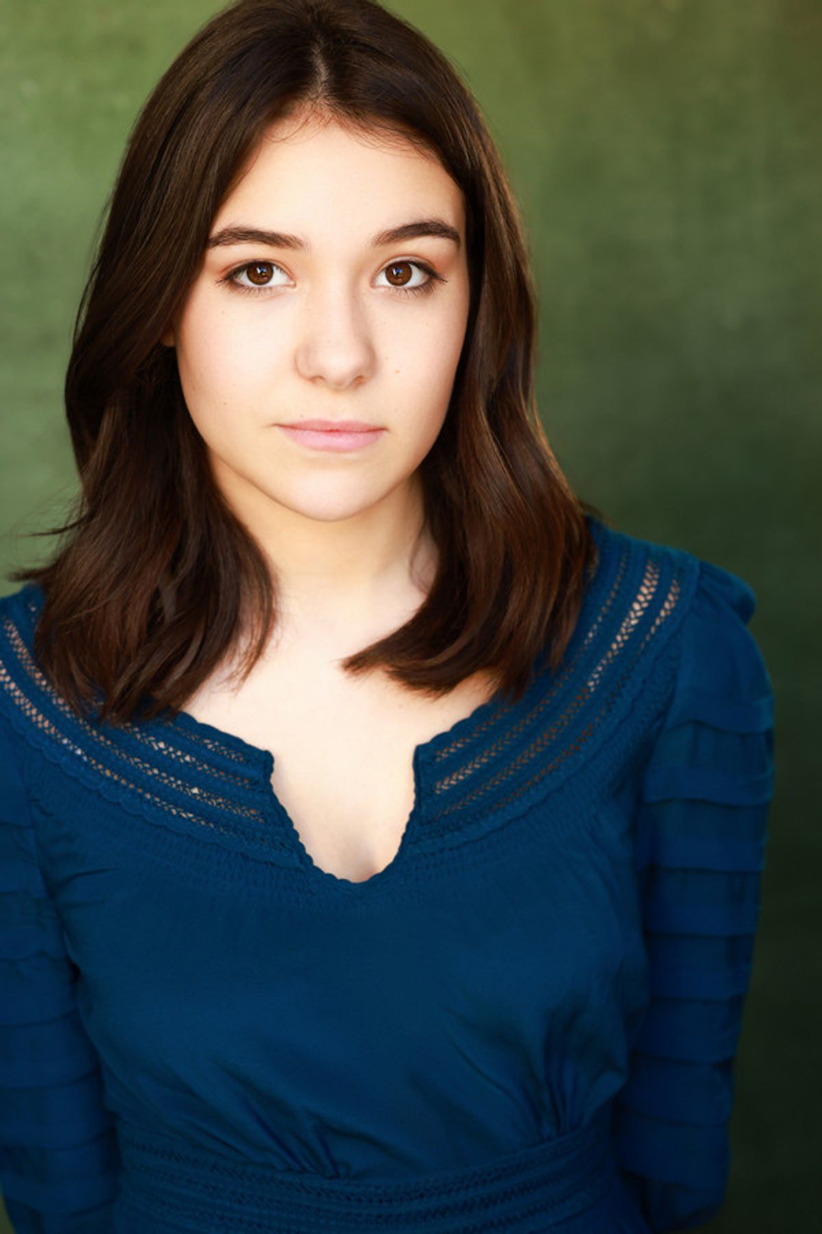 Juliet Embry Headshot