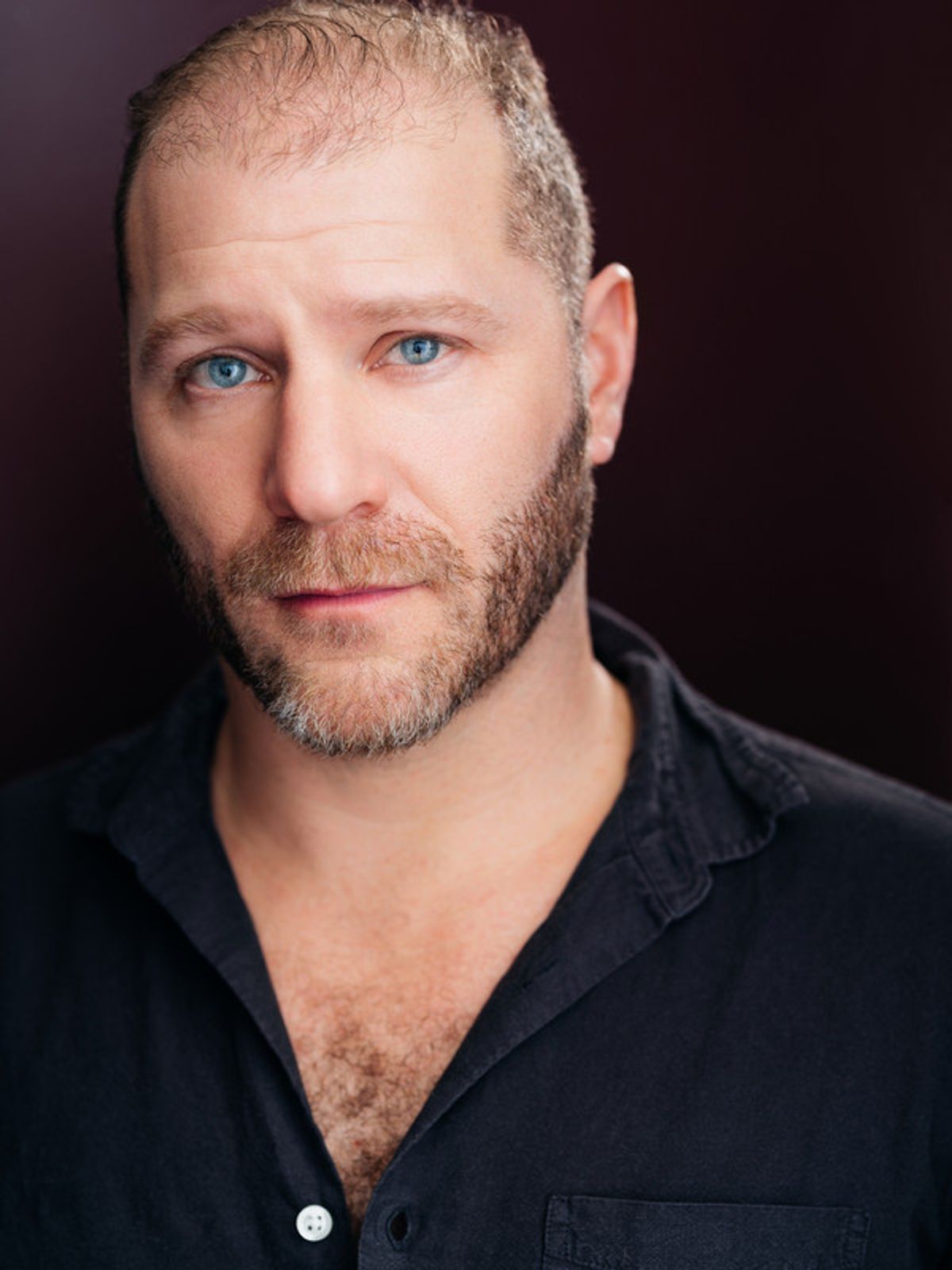 Elan Zafir Headshot