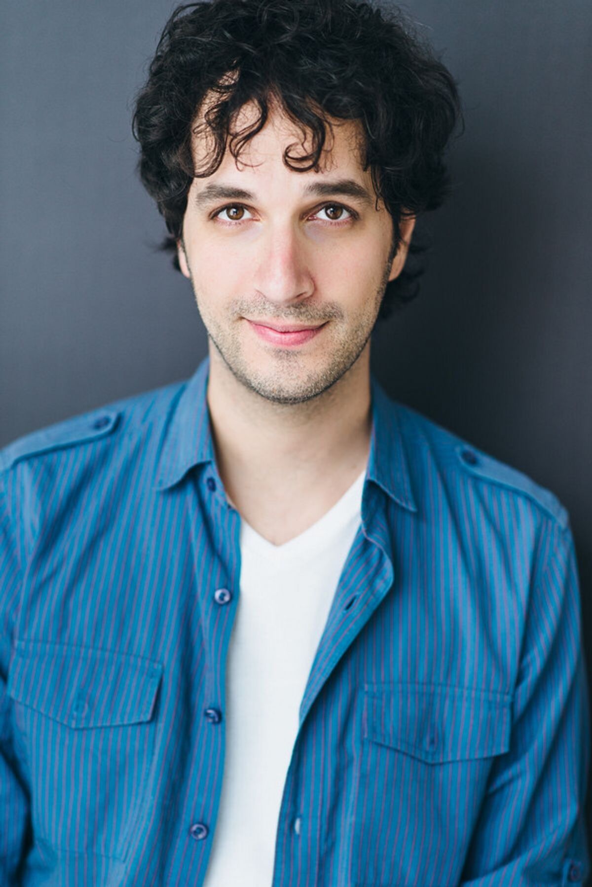 Jonathan Gould Headshot