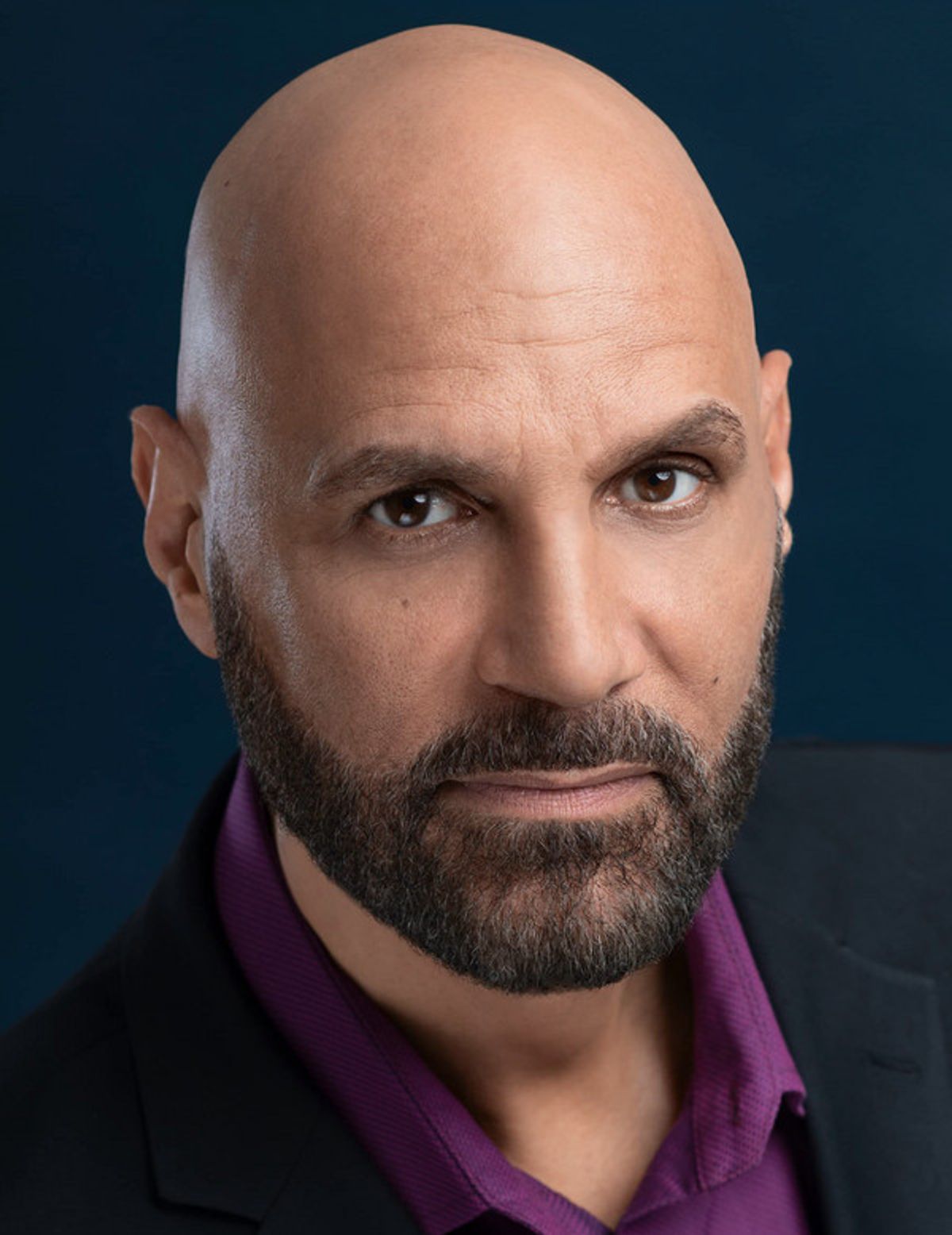 Charles Mandracchia Headshot