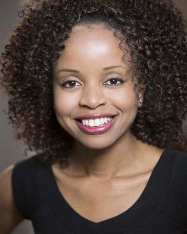 Angela Oliver Photo