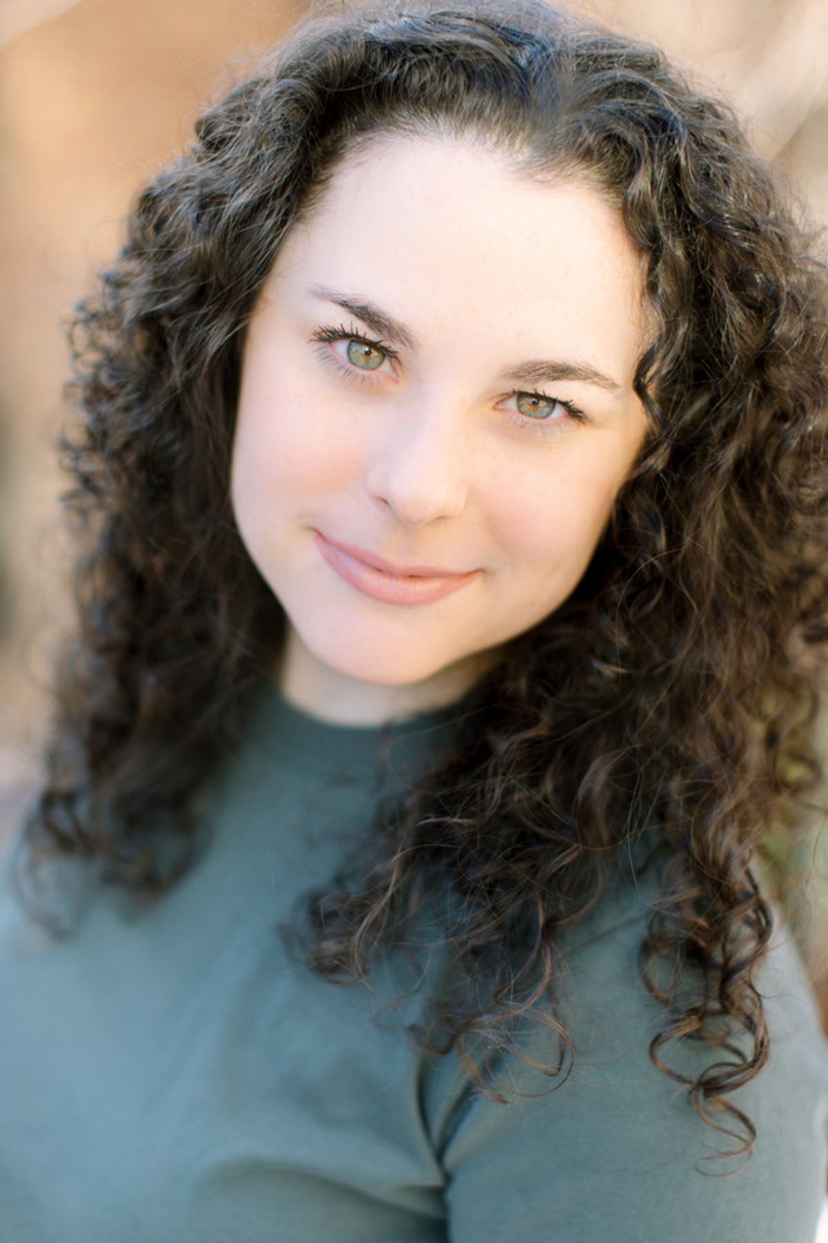 Cassandra Dupler Headshot