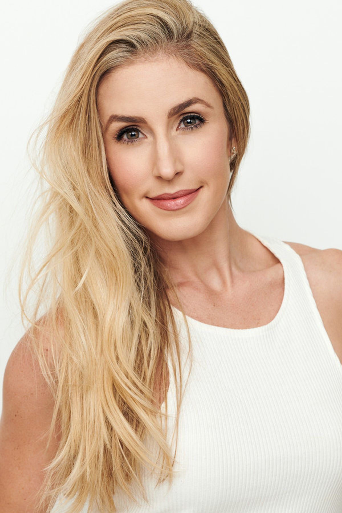 Jennifer Wolfe Headshot