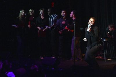 Euan Morton and ensemble Photo