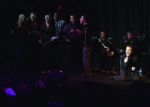 Euan Morton and ensemble Photo