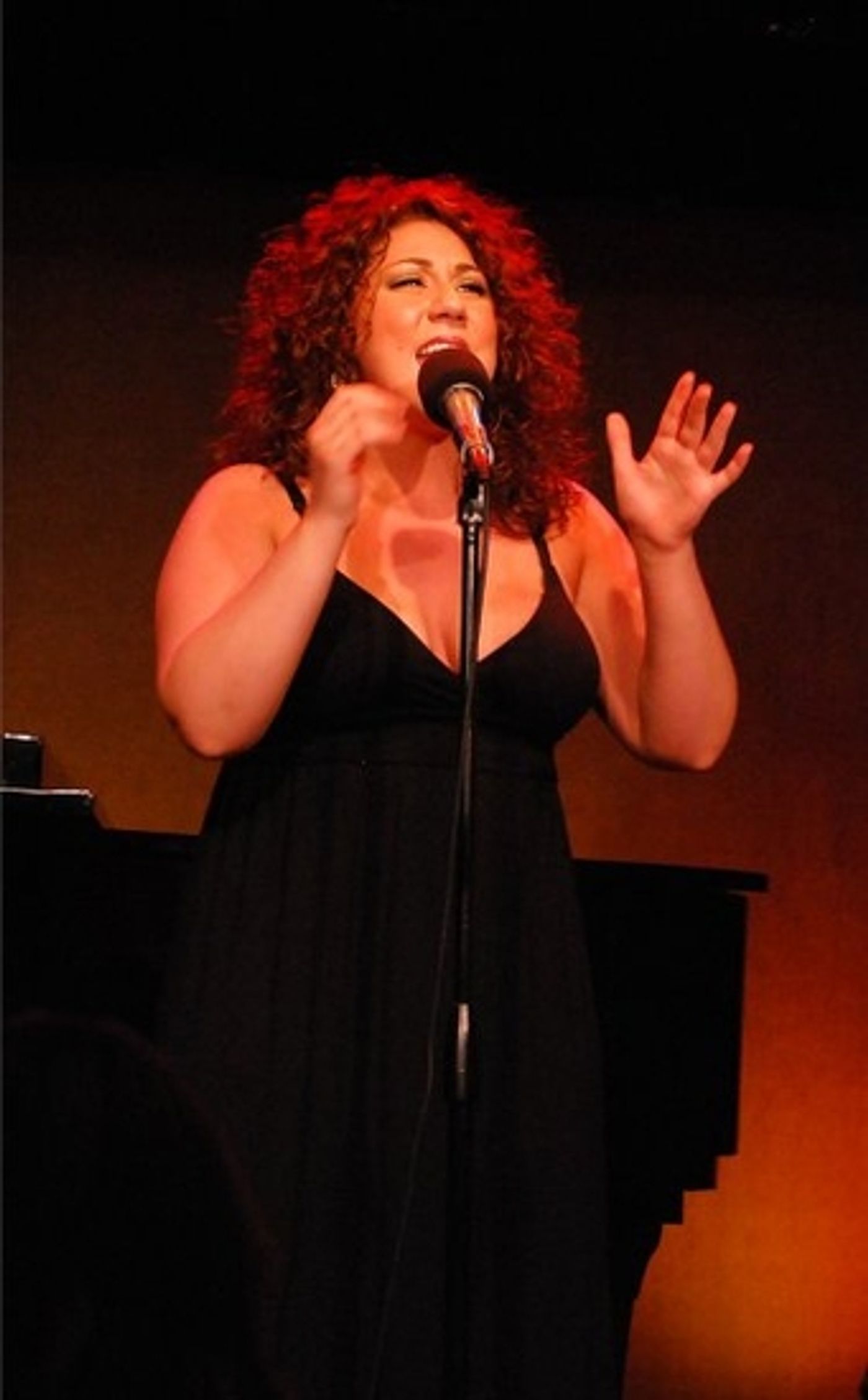 Photo Flash: Broadway Speaks Out Live At The Duplex  Image