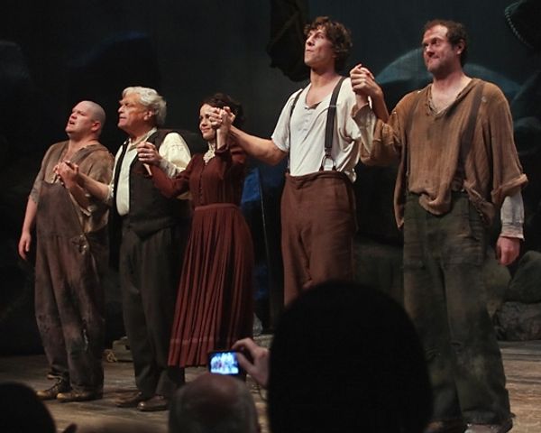 Daniel Stewart Sherman, Brian Dennehy, Carla Gugino, Pablo Schreiber, and Boris McGiv Photo