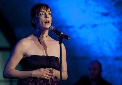 Julia Murney Photo