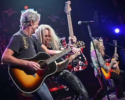 Kevin Cronin, Tommy Kessler, Tommy Shaw, and Joel Hoekstra Photo