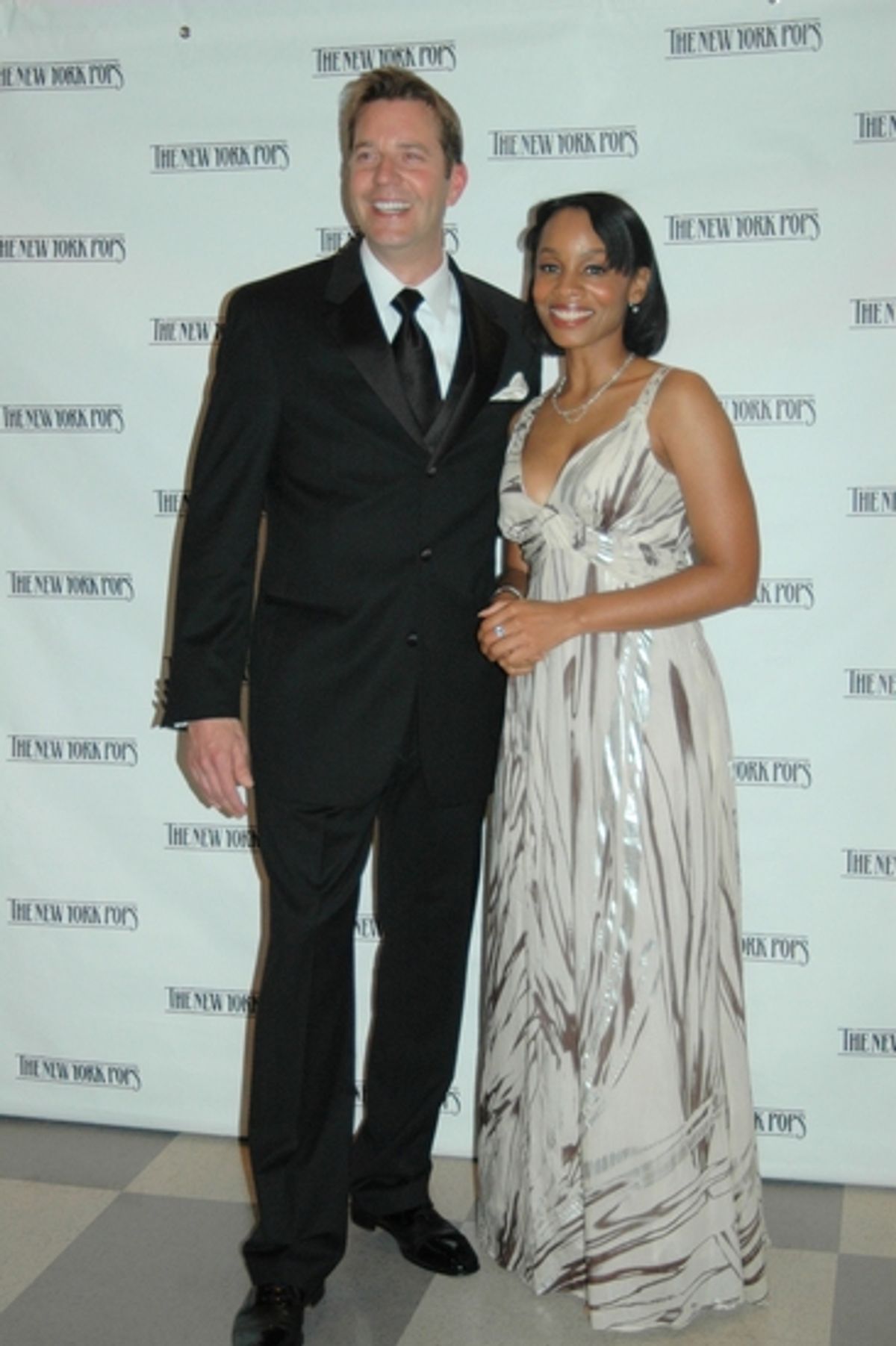 Steven Reineke (Conductore of the NY POPS) and Anika Noni Rose at 