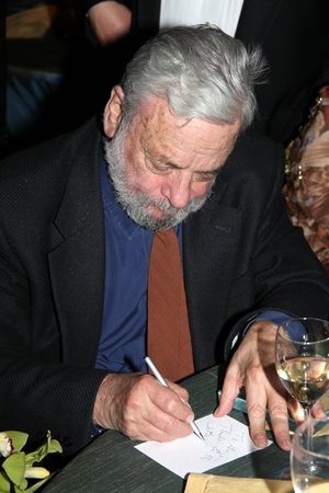 Stephen Sondheim signs a note @ BroadwayWorld Stephen Sondheim signs a note Photo