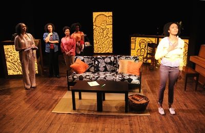 Kim Brockington, Linda Powell, Denise Burse, Ayesha Ngaujah and Eisa Davis Photo