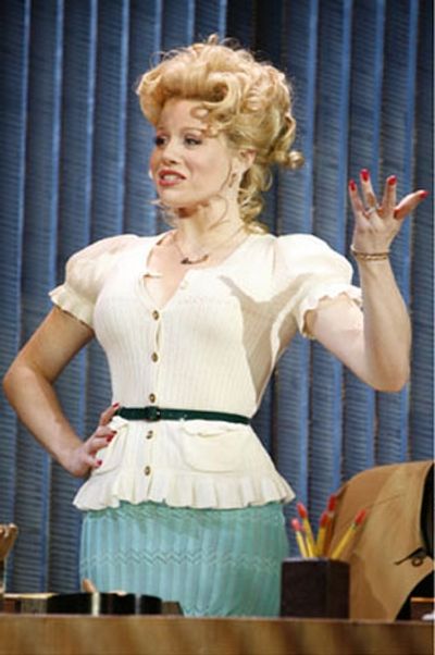 Megan Hilty Photo