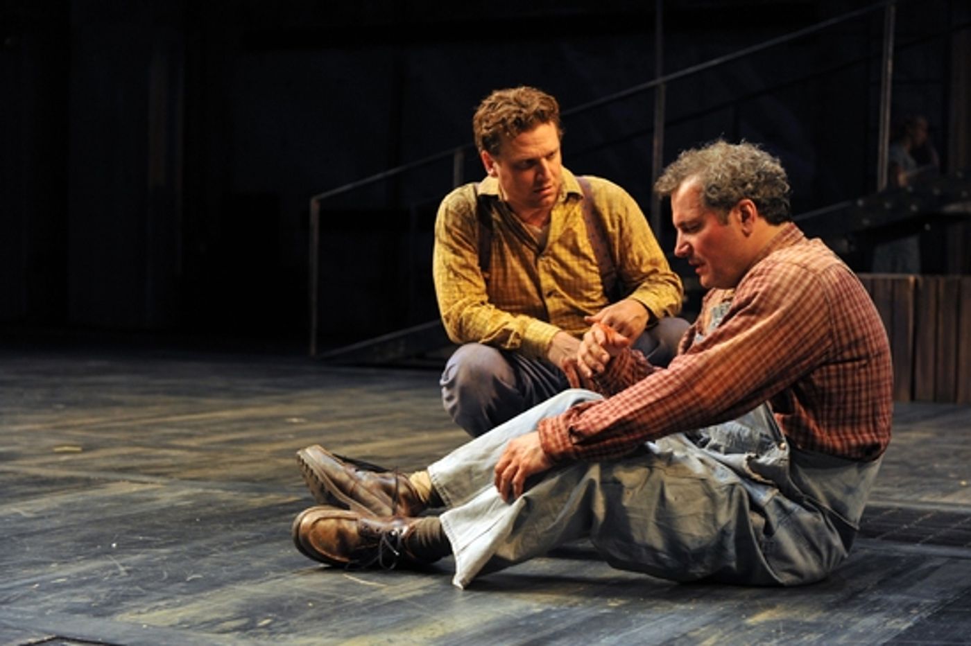 Photo Flash: OF MICE AND MEN Runs At Steppenwolf Through 5/10  Image