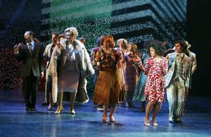 Lisa Howard, Tory Ross, Ioana Alfonso and Michael Mindlin @ BroadwayWorld Lisa Howard, Tory Ross, Ioana Alfonso and Michael Mindlin Photo