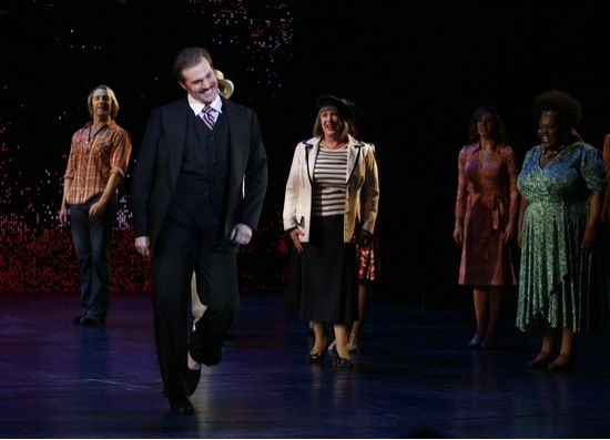 Photos: '9 to 5: The Musical' on Broadway - The Opening Night Curtain Call! — photo 22 of 60