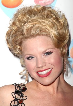 Megan Hilty Photo