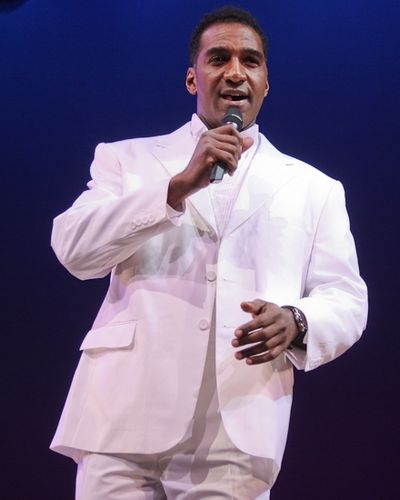 Norm Lewis

 Photo