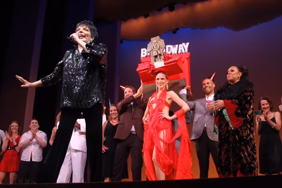 Liza Minnelli at BC/EFA Easter Bonnet Competition