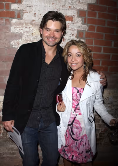 Hunter Foster and Jennifer Cody Photo