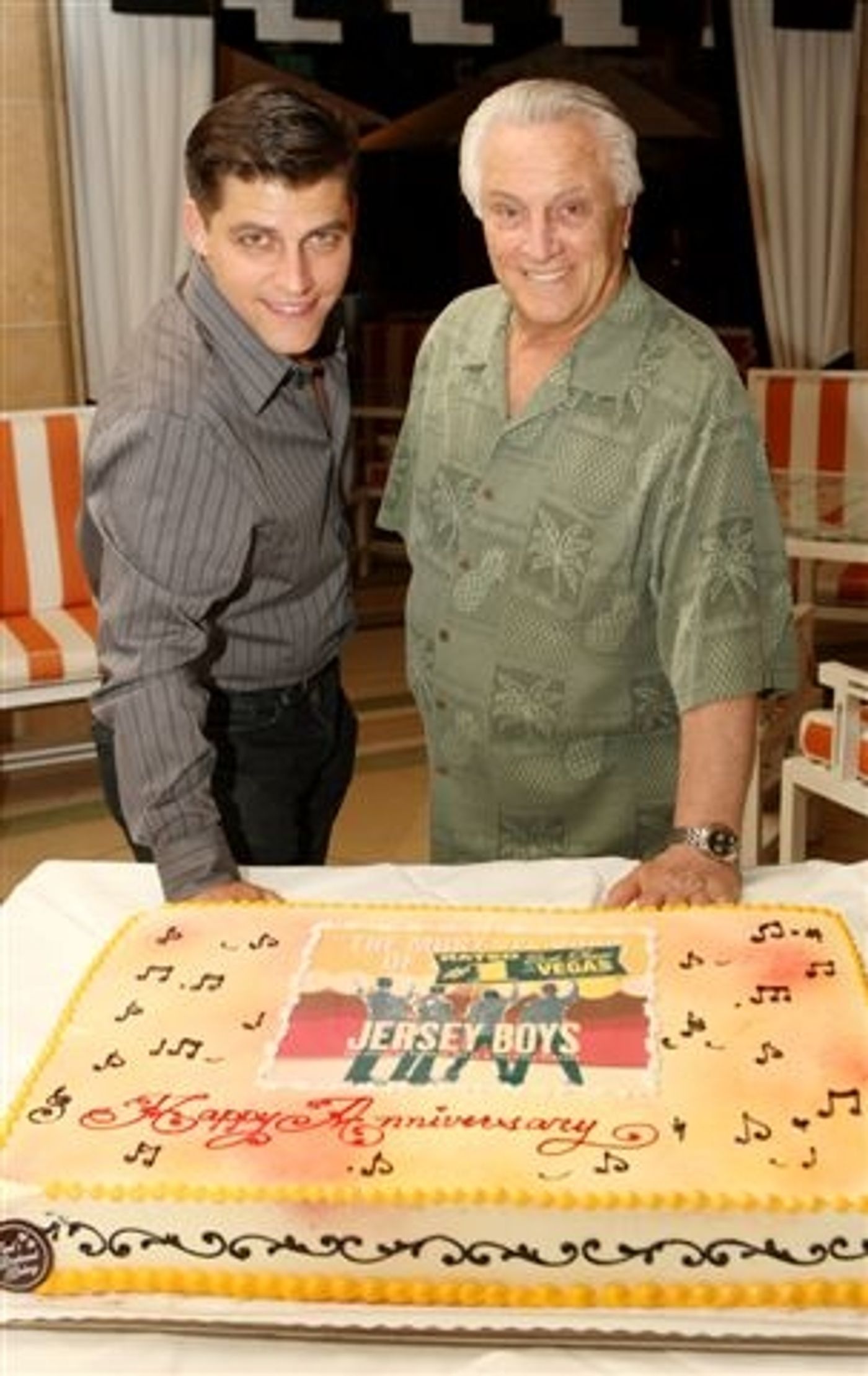 Photo Flash: JERSEY BOYS Las Vegas Celebrates Its One Year Anniversary On The Strip 5/3  Image