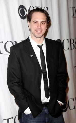 Thomas Sadoski Photo