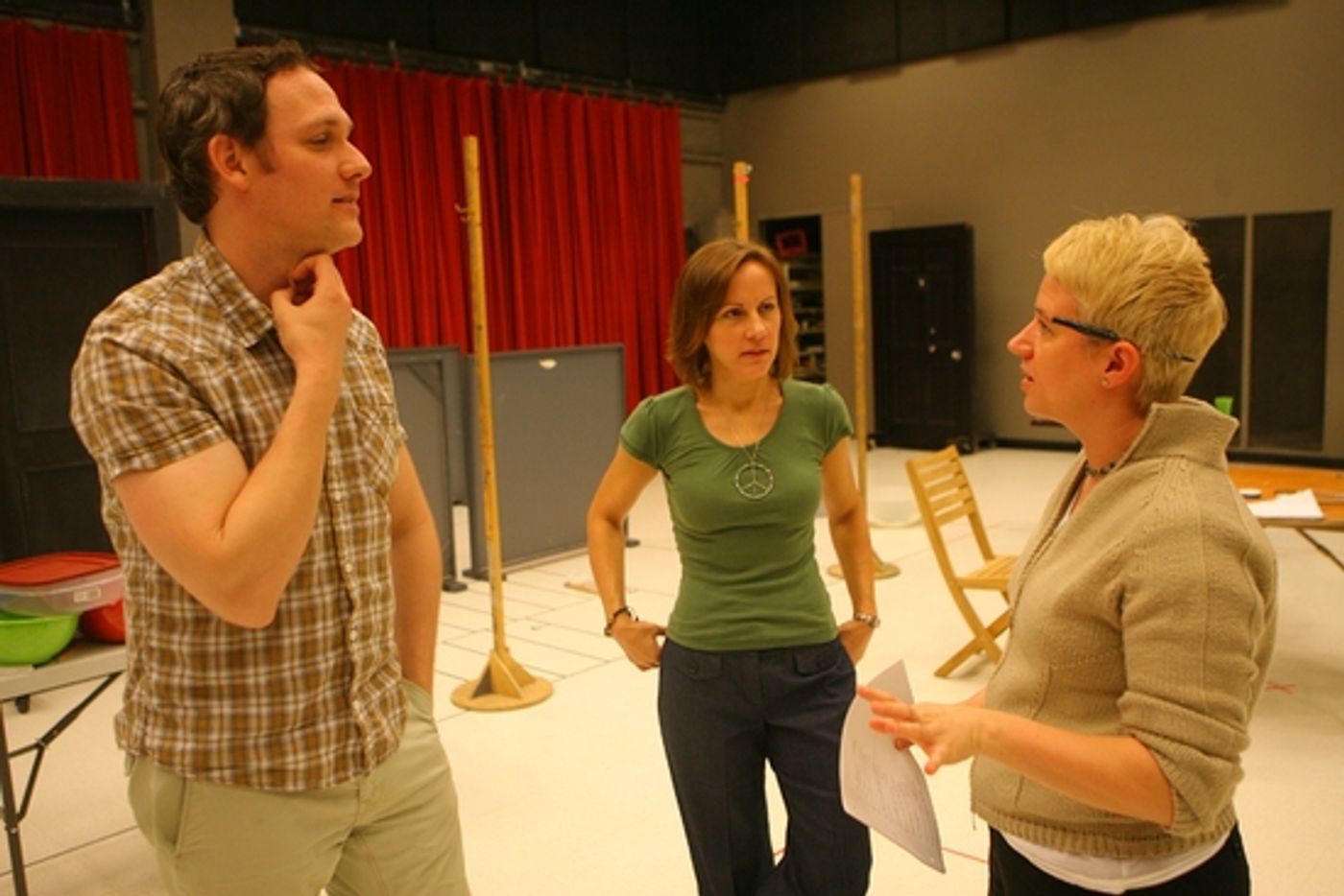 Photo Flash: THE CROWD YOU'RE IN WITH Makes Chicago Premiere At Goodman Theatre 5/23-6/21  Image