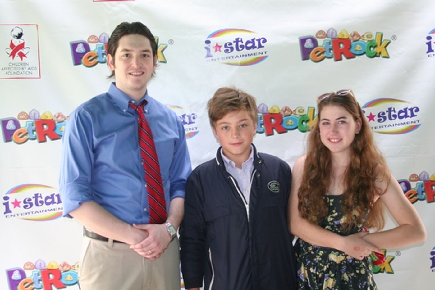 Photo Coverage: Hilty, Hodges & AVENUE Q Cast at 'Broadway Salutes Pet Rocks'  Image